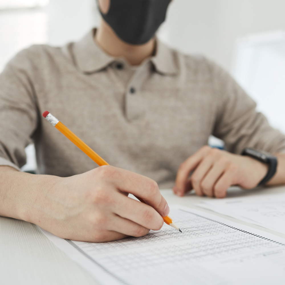 الامتحانات المدرسية... بين القلق والطموح
