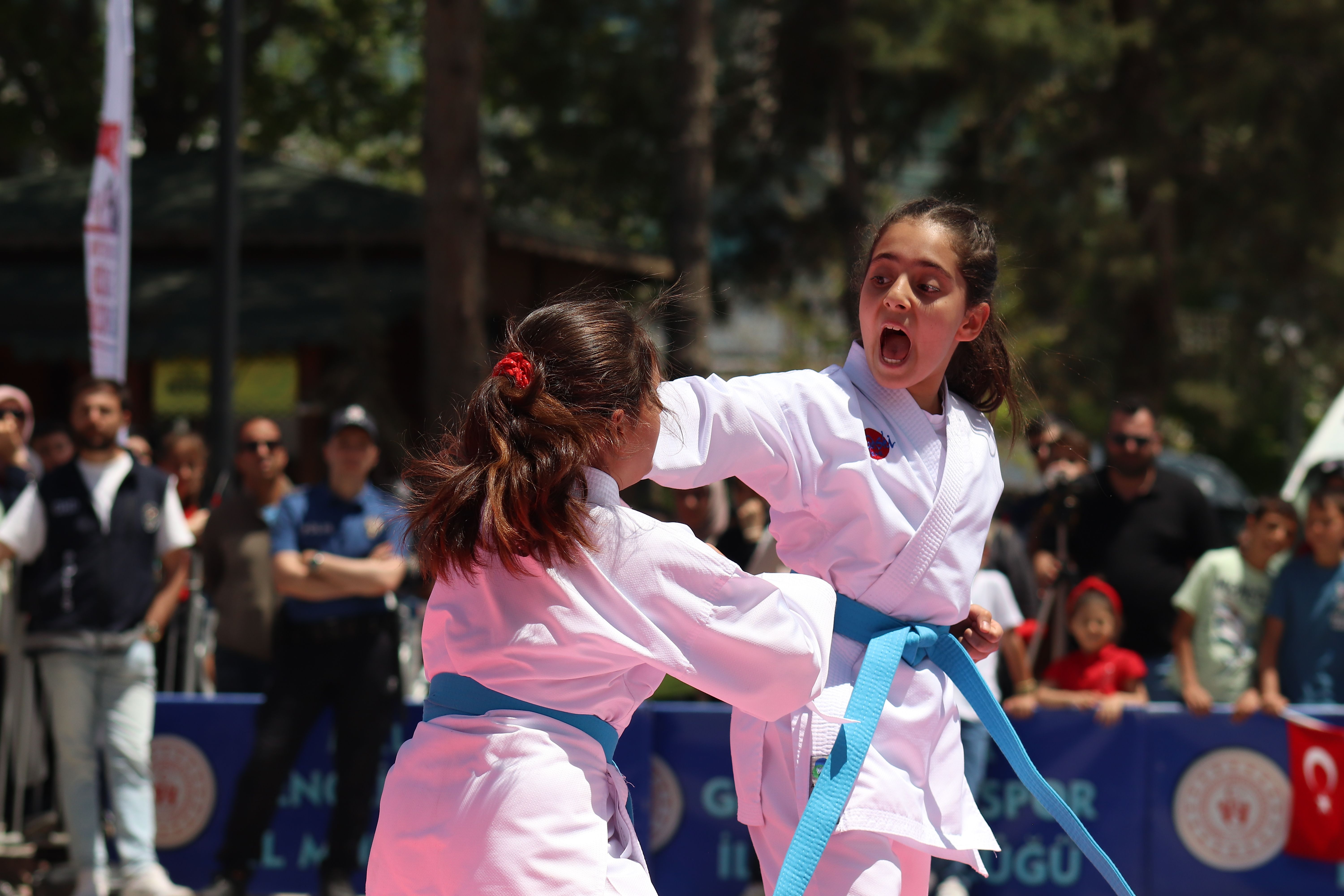 الكاراتيه… فن قتالي يجمع القوة والأخلاق