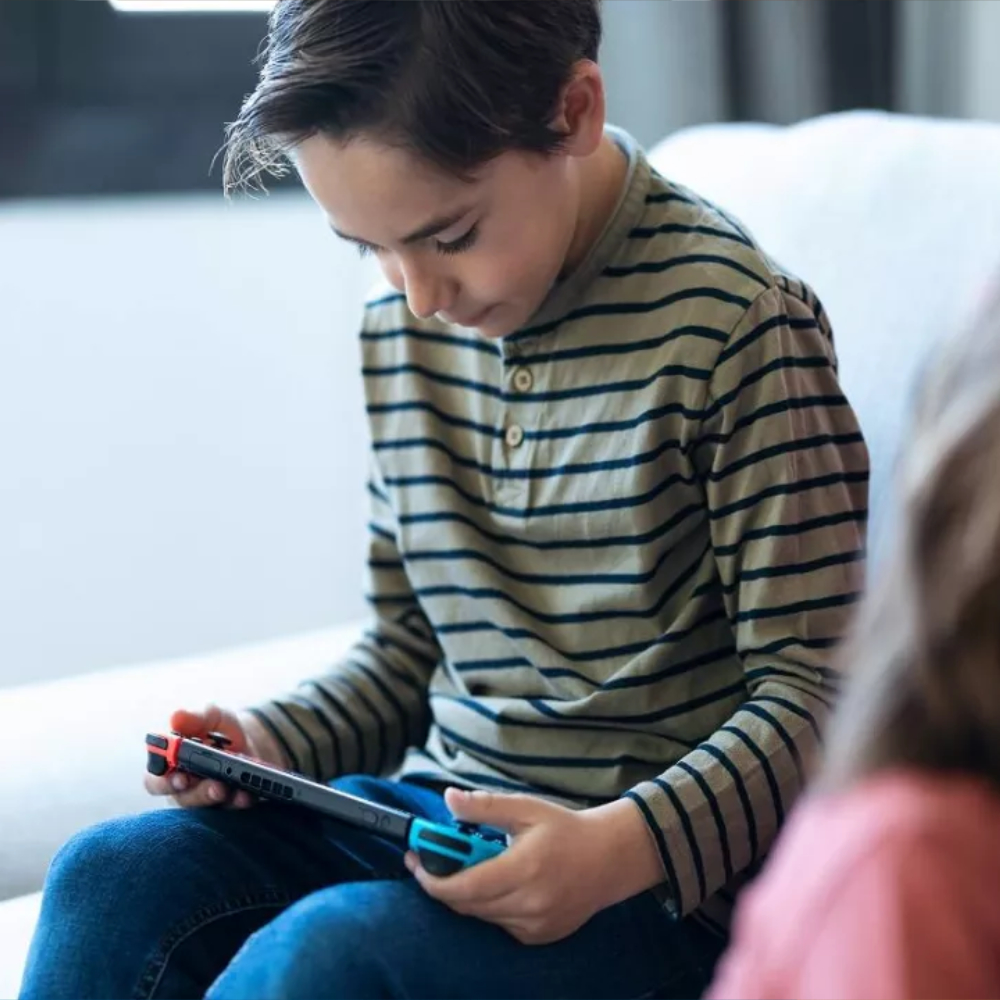 الألعاب الإلكترونية بين التسلية والإدمان الرقمي