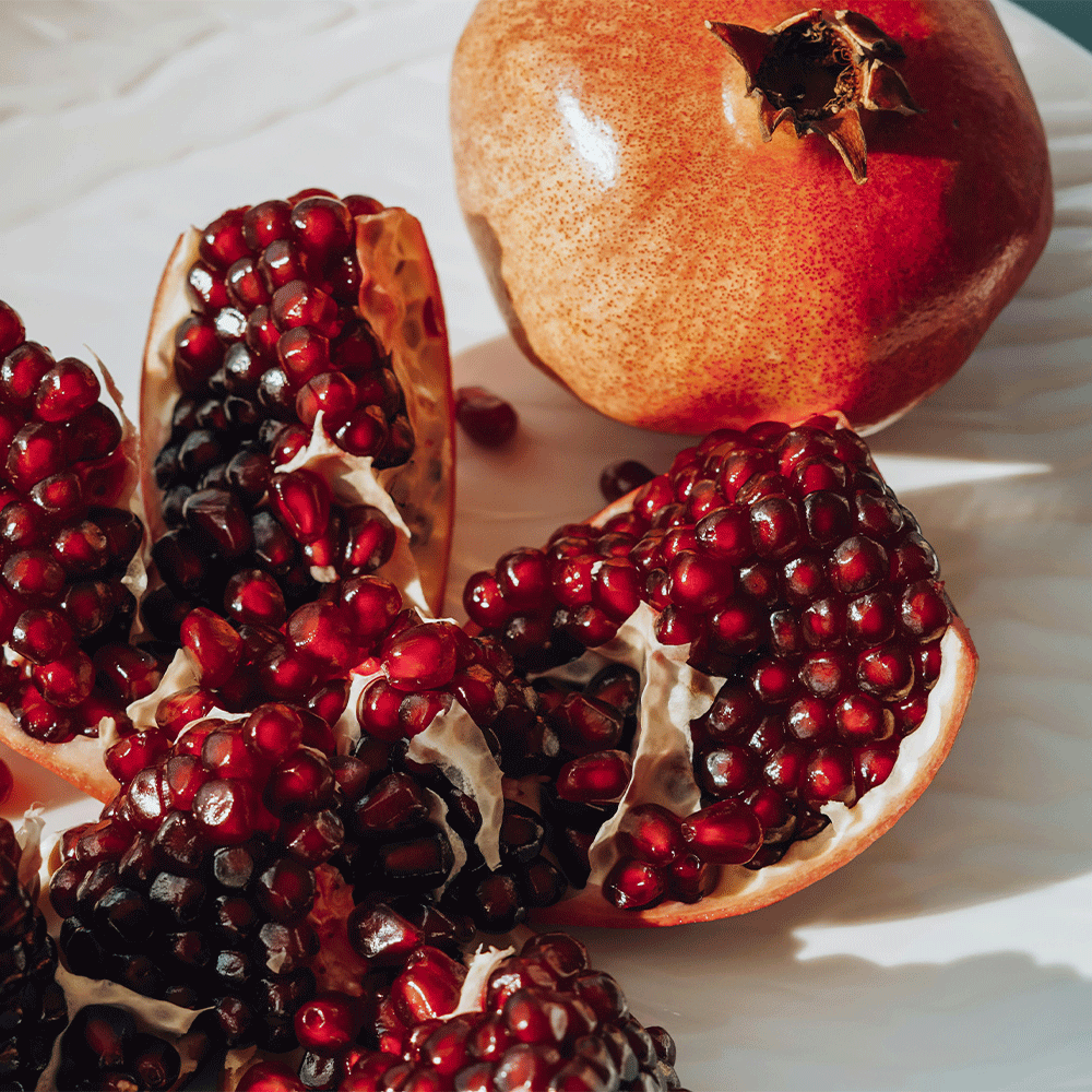 الرمان ... فاكهة ذات طعم مميز