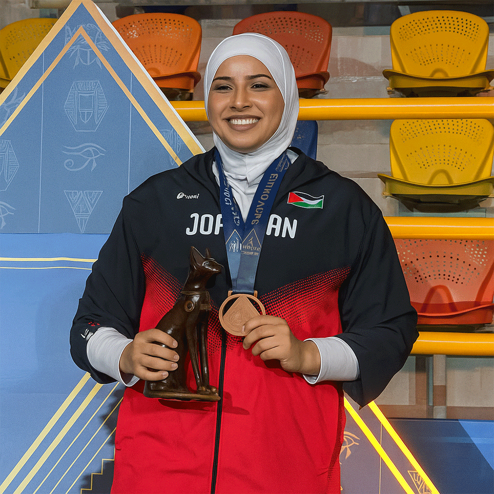 أسماء عيسى ... تتألق وتظفر ببرونزية العالم